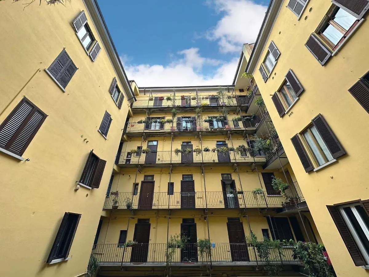דירות מילאנו Casa Ginevra איטליה